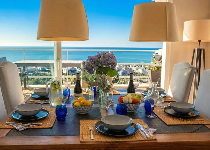 빌라 Altavista Amazing View South Oriented Calm Area Ac 2 Minutes Drive And 18 Minutes Walk 시체스