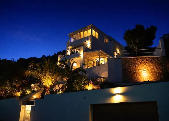 Altavista Amazing View South Oriented Calm Area Ac 2 Minutes Drive And 18 Minutes Walk