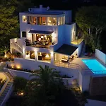 Altavista Amazing View South Oriented Calm Area Ac 2 Minutes Drive And 18 Minutes Walk Villa *