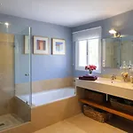 Vila Altavista Amazing View South Oriented Calm Area Ac 2 Minutes Drive And 18 Minutes Walk Sitges