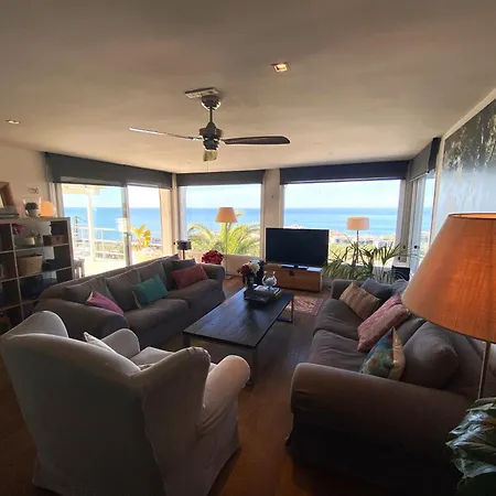 Villa Altavista Amazing View South Oriented Calm Area Ac 2 Minutes Drive And 18 Minutes Walk Sitges