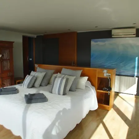 Altavista Amazing View South Oriented Calm Area Ac 2 Minutes Drive And 18 Minutes Walk Vila