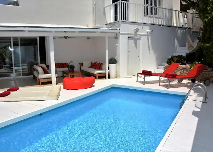 别墅 Altavista Amazing View South Oriented Calm Area Ac 2 Minutes Drive And 18 Minutes Walk *