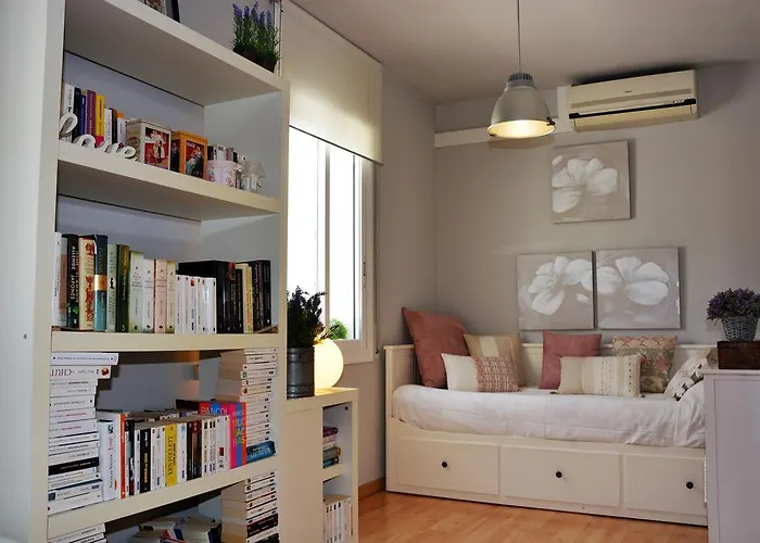 Altavista Amazing View South Oriented Calm Area Ac 2 Minutes Drive And 18 Minutes Walk 别墅